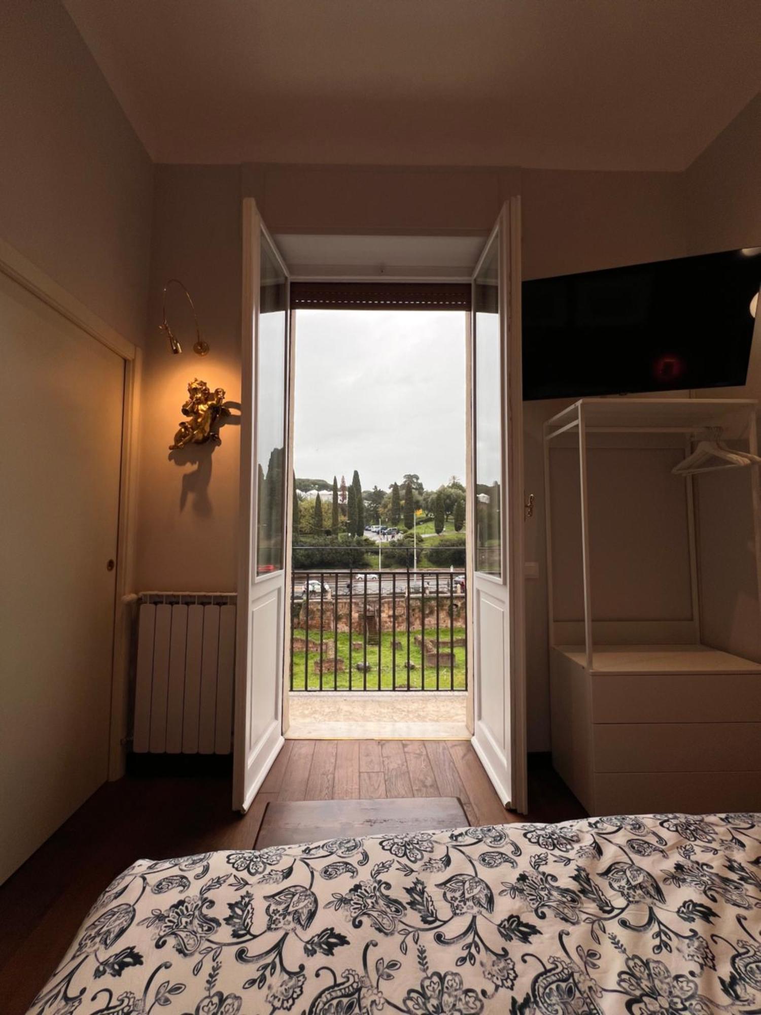A Casa Di Lu, Al Colosseo - Guest House Rome Luaran gambar
